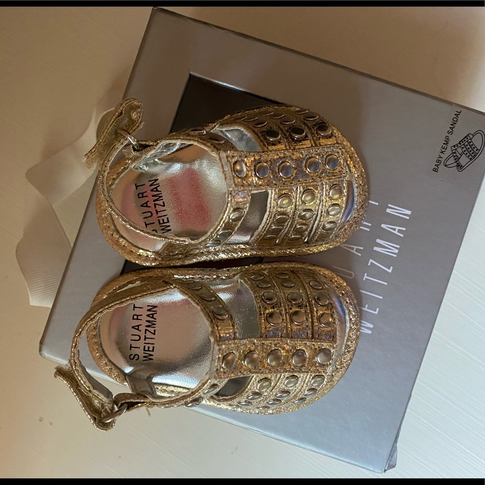 Stuart Weizmann baby Sandles in metallic